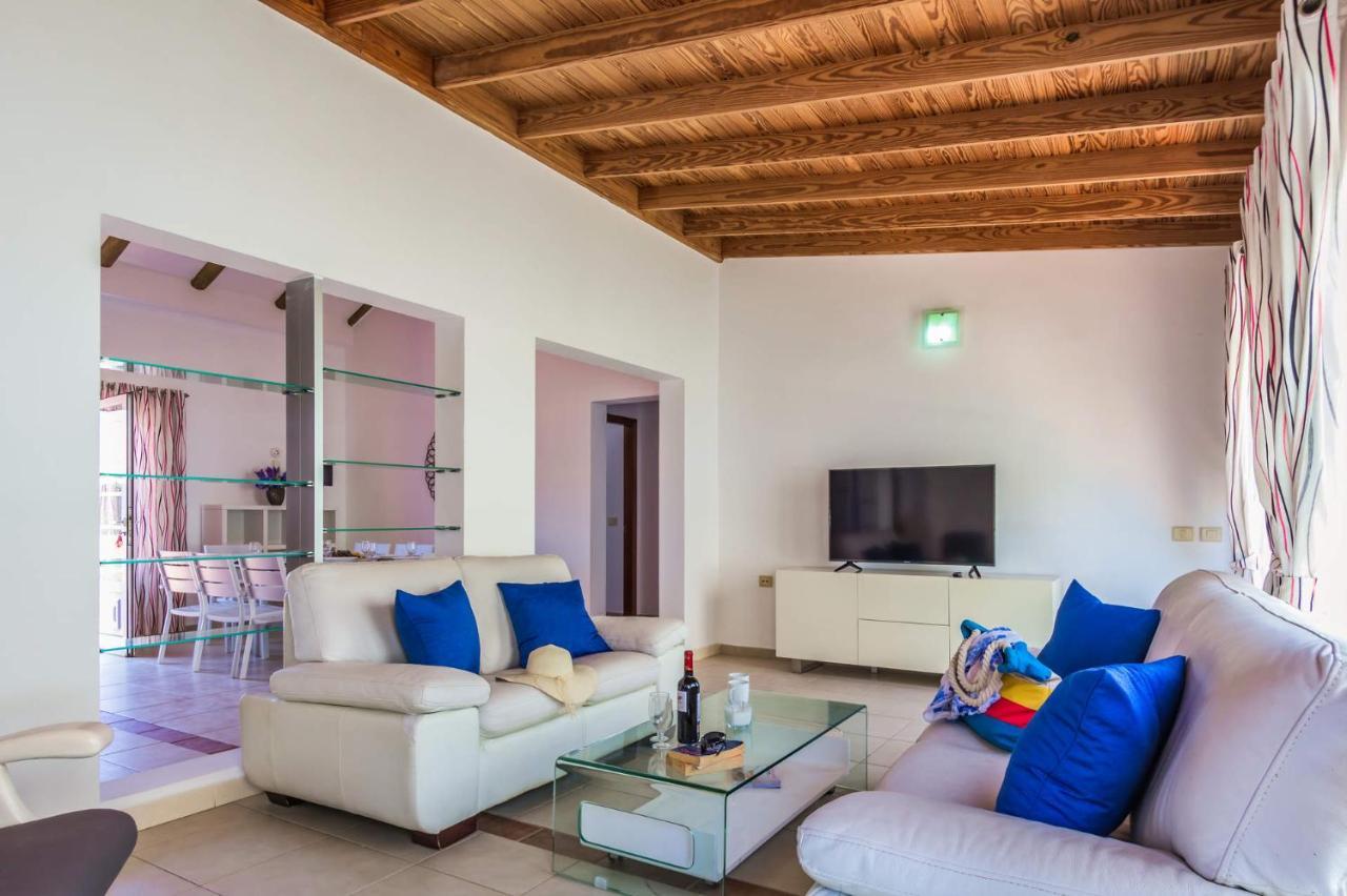 קורלחו Villa Solmen By Villa Plus מראה חיצוני תמונה