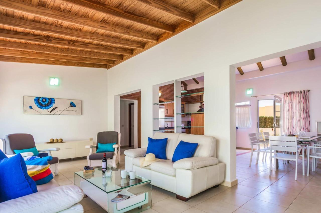 קורלחו Villa Solmen By Villa Plus מראה חיצוני תמונה